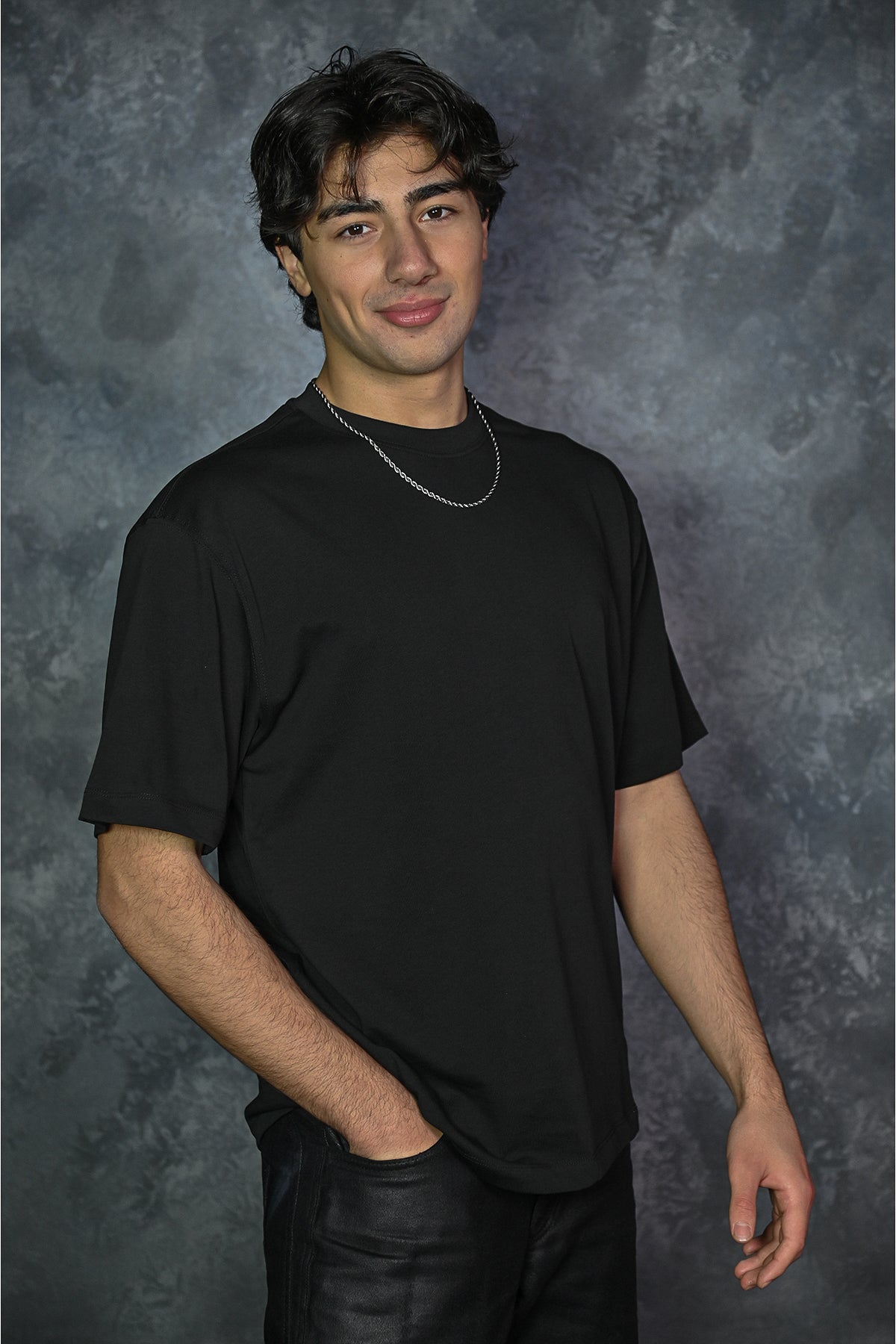 Kalın Kumaşlı Düz Erkek T-shirt - Siyah