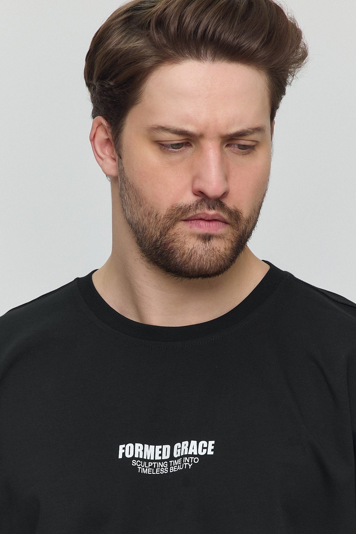 Hades Baskılı Oversize T-shirt - Pamuklu Konfor ve İkonik Tasarım Siyah