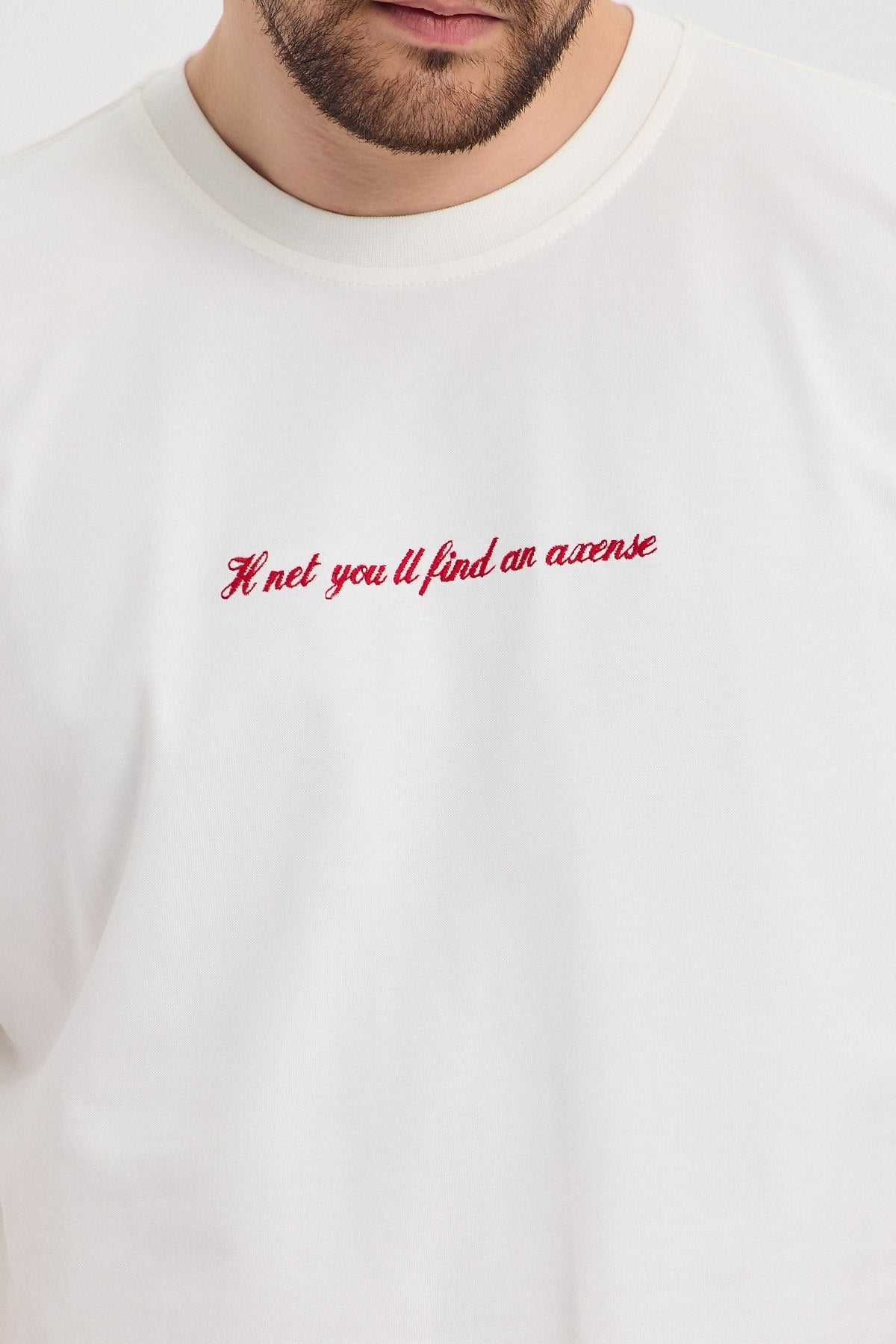 North Up Nakışlı Sırtı Halı Desenli Oversize T-shirt - Pamuklu Konfor ve Şık Tasarım