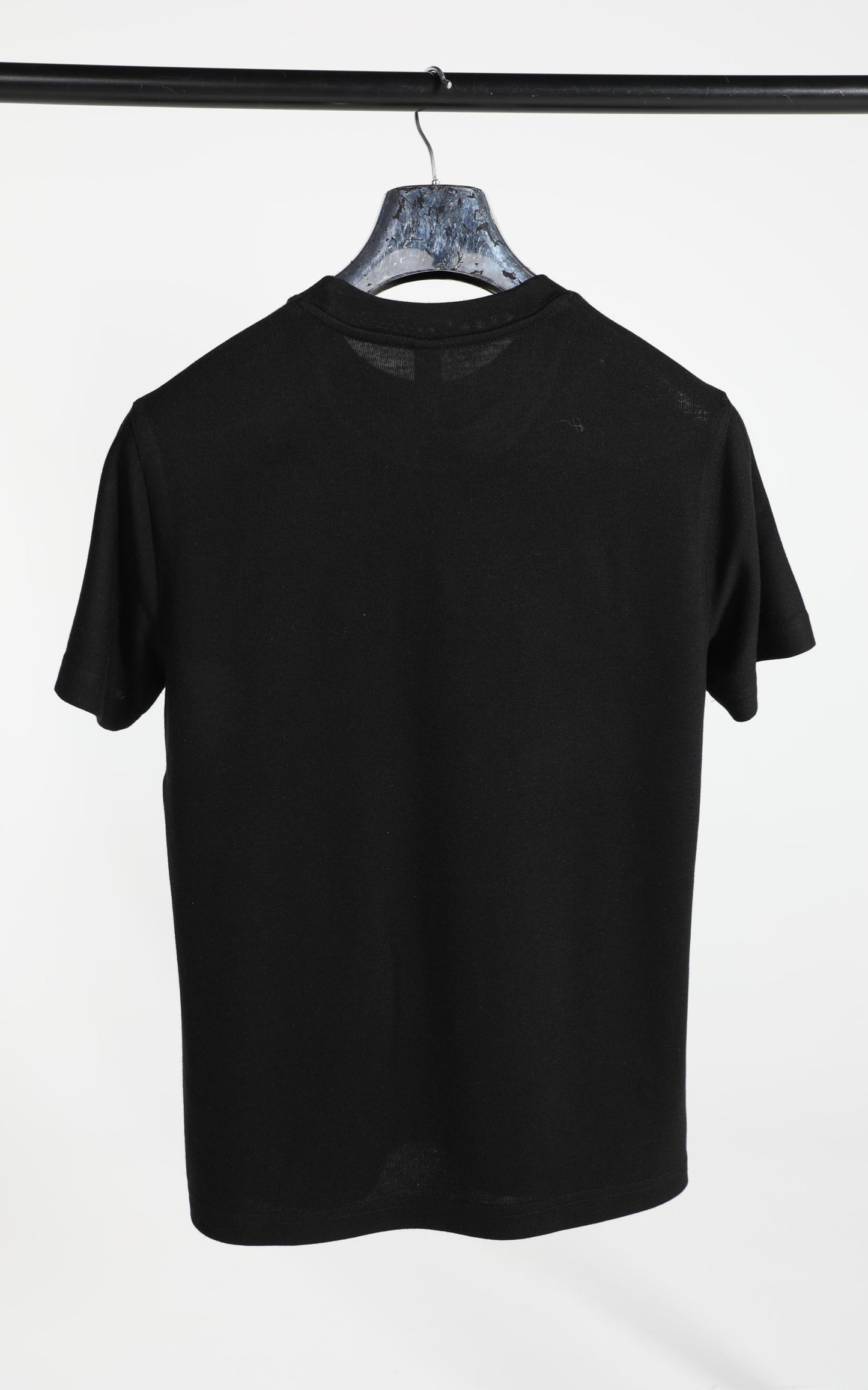 GERENZO BASIC OVERSİZE TRİKO TSHIRT – Yüksek Kalite Pamuk Karışımıyla Rahat ve Şık Bir Tasarım Siyah