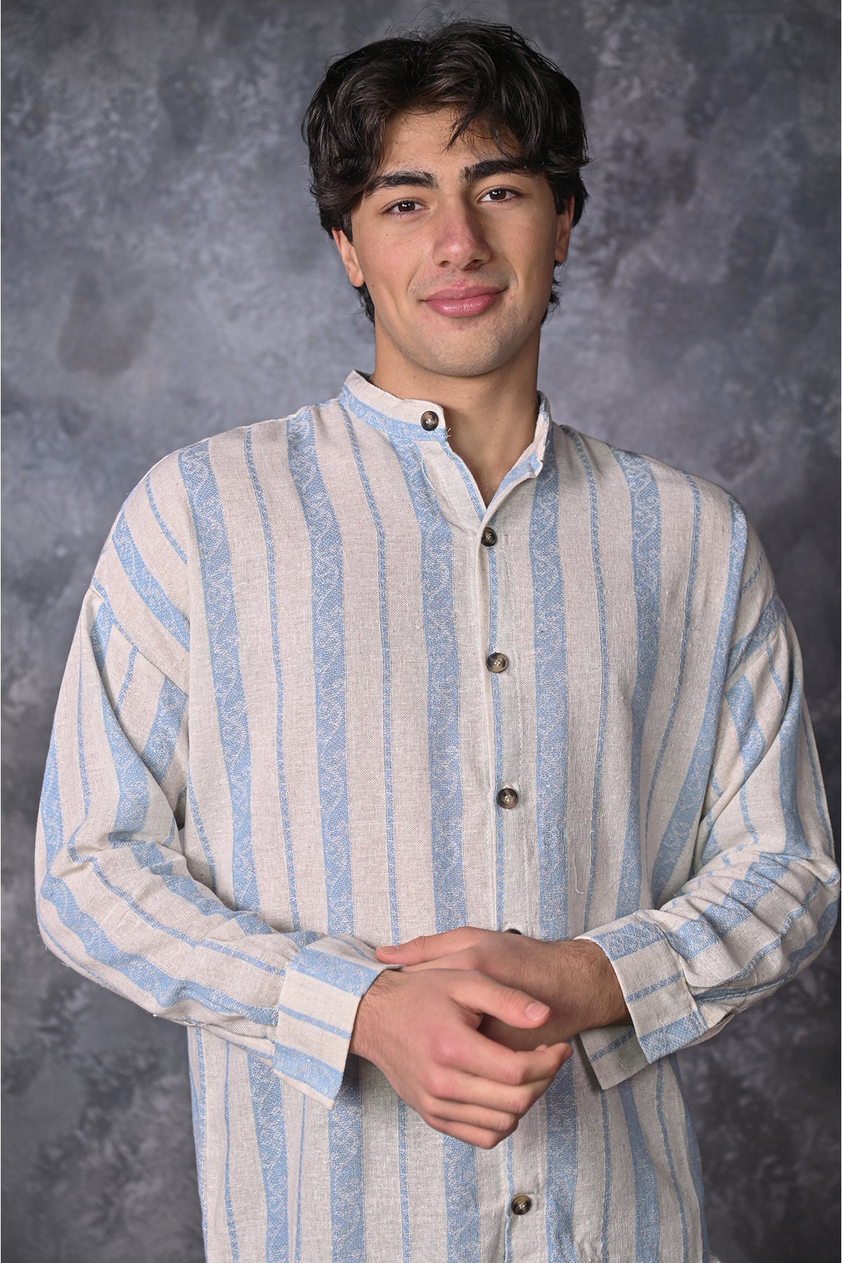 Hakim Yaka Çizgili Keten Erkek Gömlek - Krem