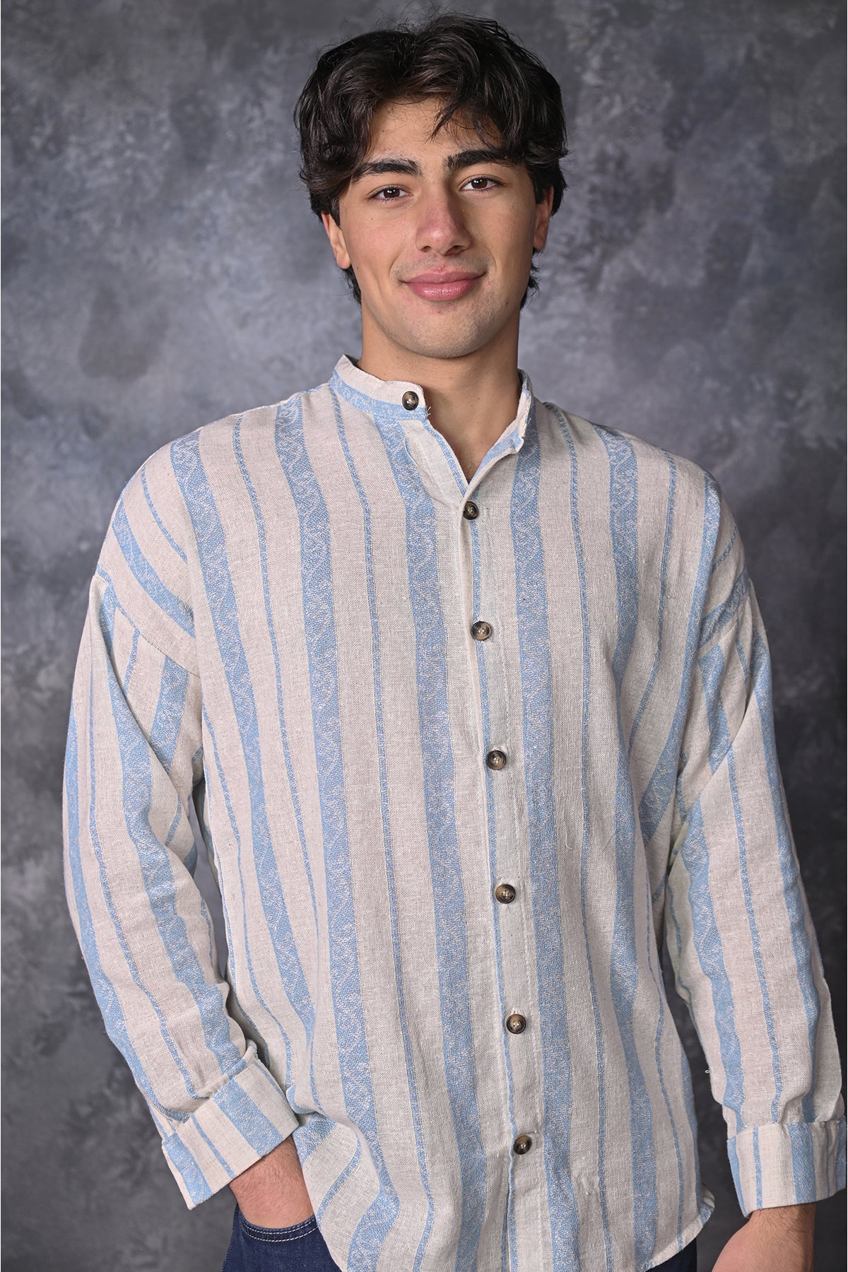 Hakim Yaka Çizgili Keten Erkek Gömlek - Krem