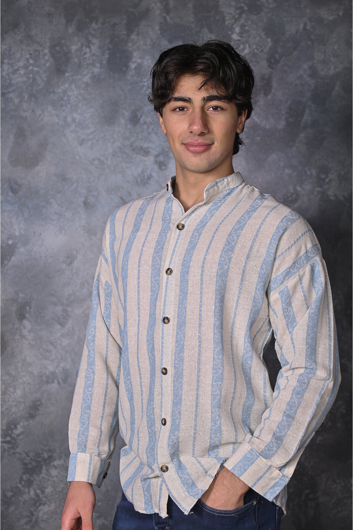 Hakim Yaka Çizgili Keten Erkek Gömlek - Krem