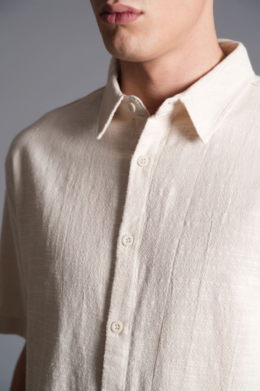 Yaka Garnili Nakışlı Keten Gömlek - Pamuklu Yumuşak Dokusu ile Rahat Şıklık - Natural