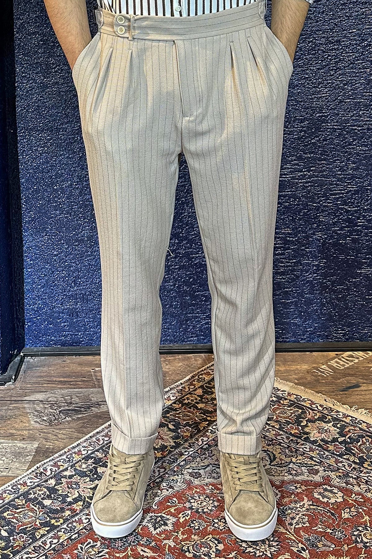 Çift Düğme Detaylı Çizgili Jogger Pantolon - Ekru